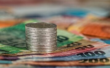 Ile można zarobić na Żabce? Ile można zarobić na Żabce?